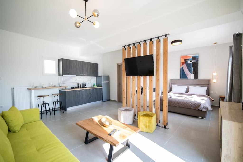*Oasis* Best View Jacuzzi New Central Apartment Volos Luaran gambar