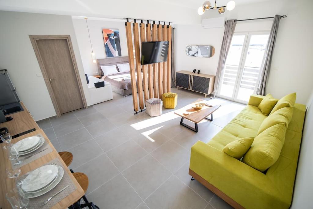 *Oasis* Best View Jacuzzi New Central Apartment Volos Luaran gambar